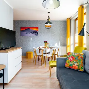  Apartment Wonder - Polozone Blisko Deptaka, Licznych Restauracji I Sklepow