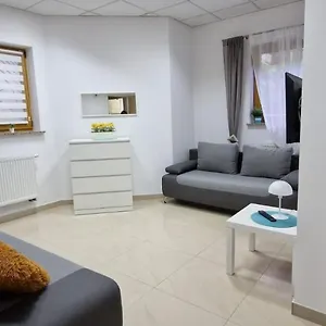 Apartament Rodzinne Zacisze - Dla 8 Osob - Pet Friendly - Dwie Osobne Sypialnie Z Parkingiem - Space, Karpacz